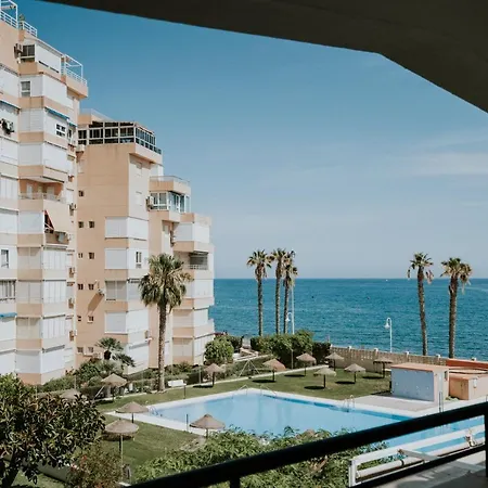Apto Primera Linea De Playa Málaga Exterior foto